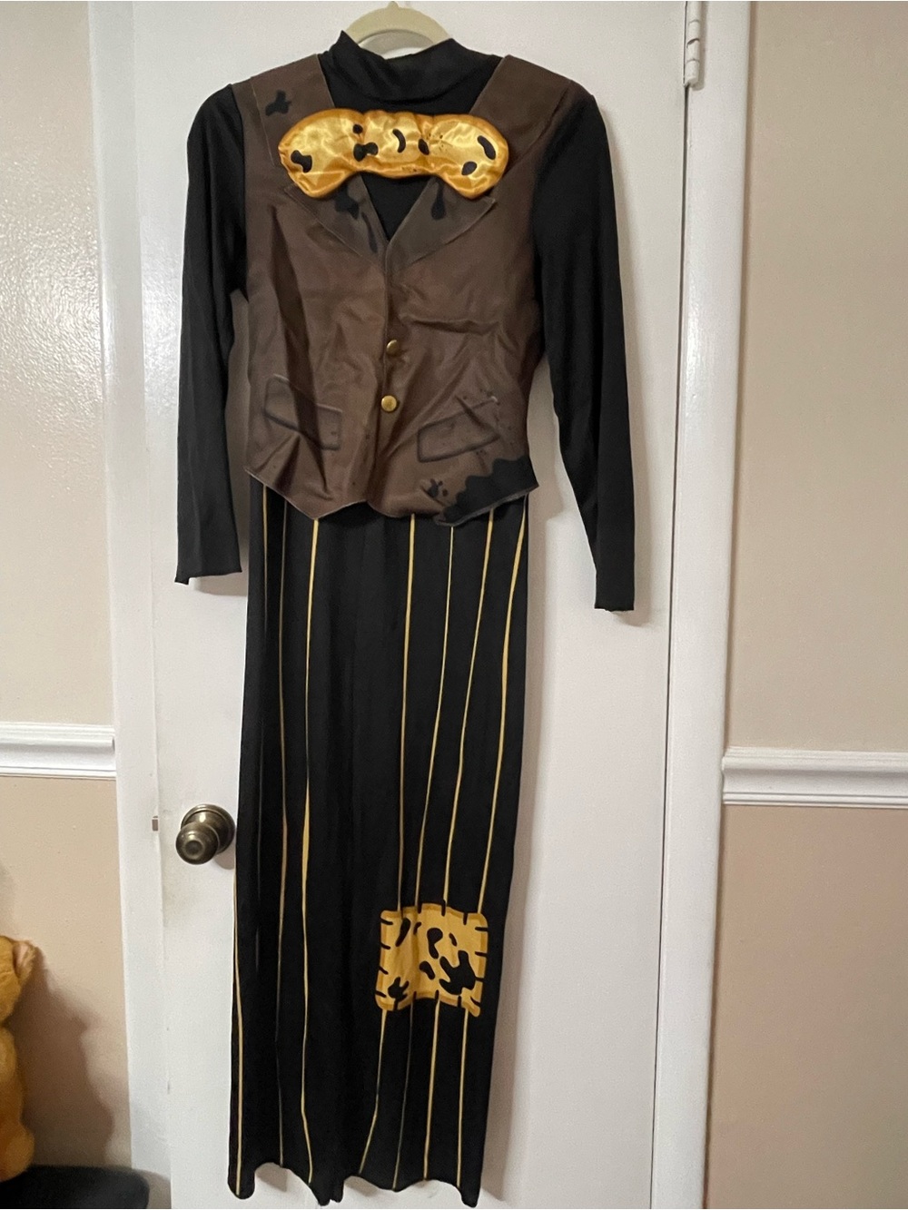 Kids Costume BENDY size XL 14-16 great condition